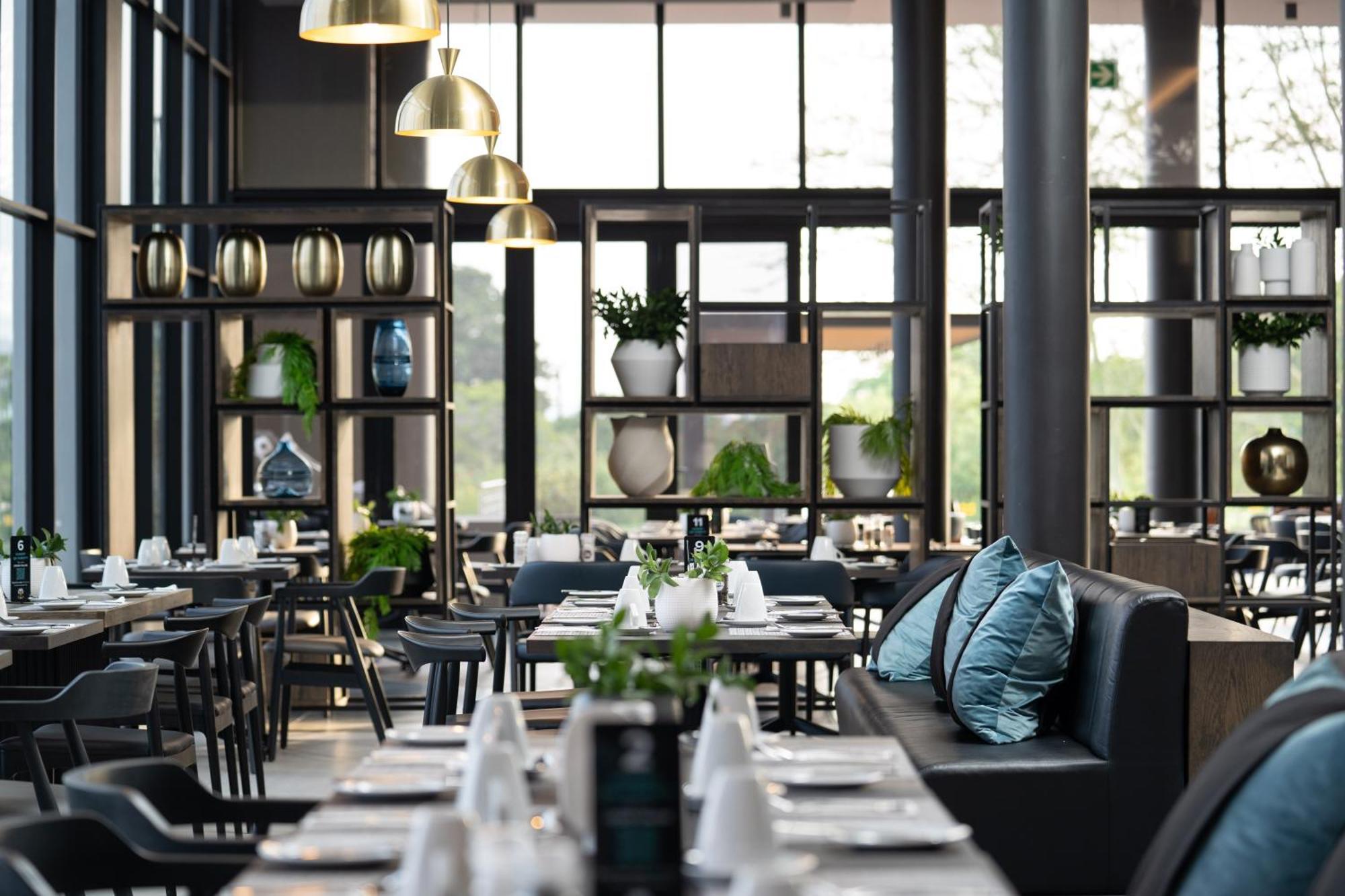 The Capital Mbombela Aparthotel ภายนอก รูปภาพ